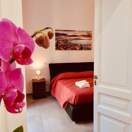 Napoli Centrale Suite ภายนอก รูปภาพ