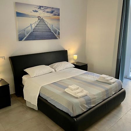 Napoli Centrale Suite ภายนอก รูปภาพ