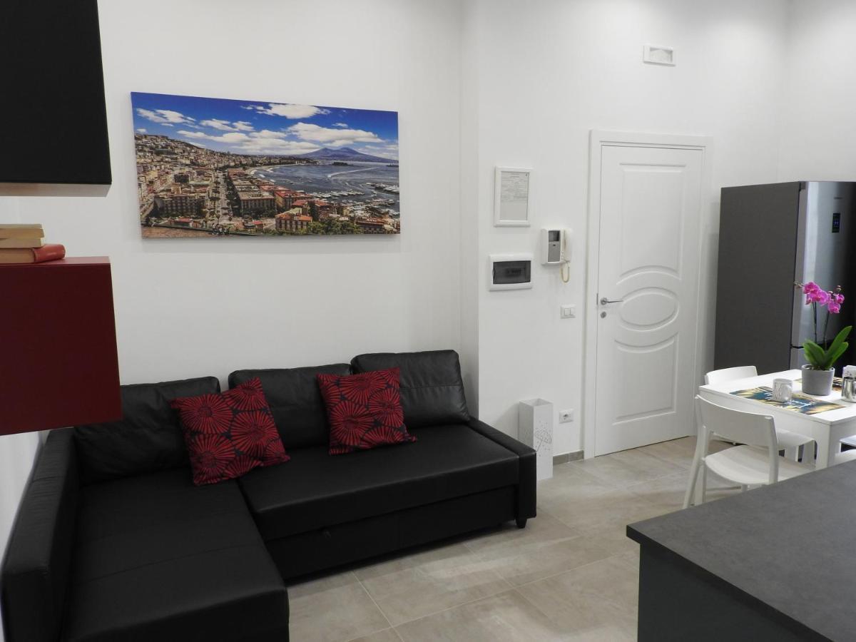 Napoli Centrale Suite ภายนอก รูปภาพ